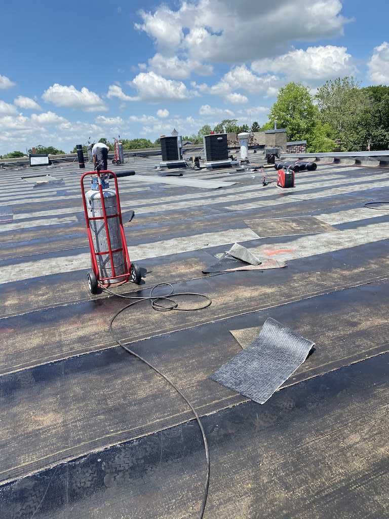 shelbyville illinois roof repair
