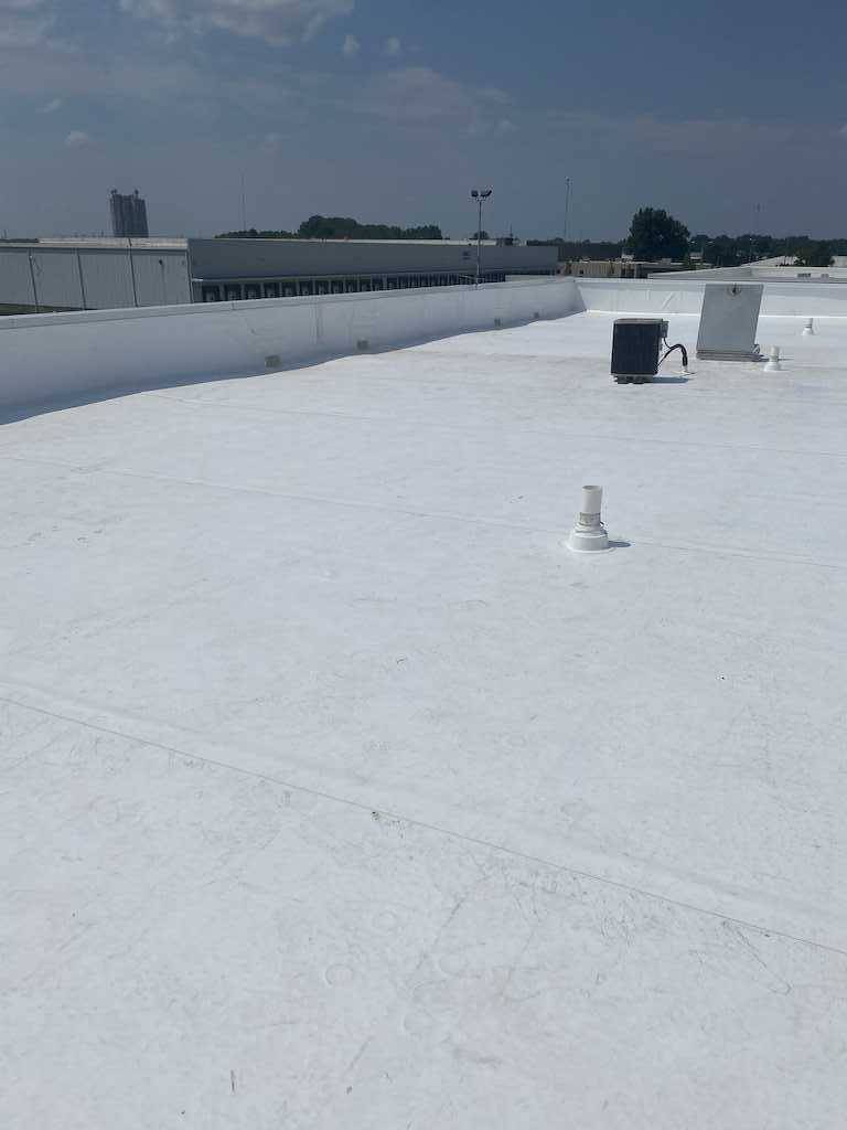 effingham il leaking roof repaired with carlisle tpo