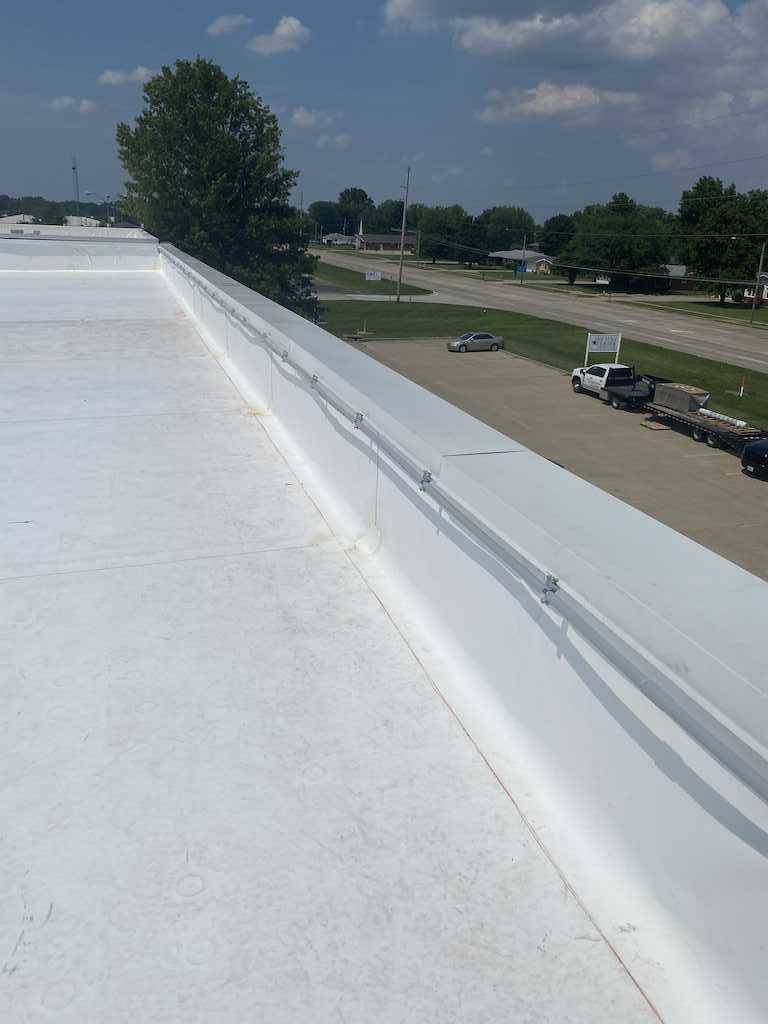 effingham illinois leaking roof repaired with carlisle tpo