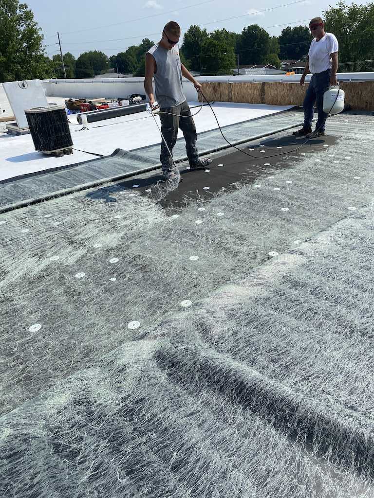 leaking roof repair with carlisle tpo in effingham illinois