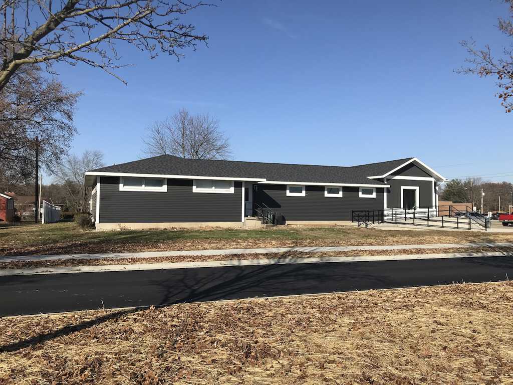 Landmark Pro Shingles Remodeled Disc Center in Effingham IL