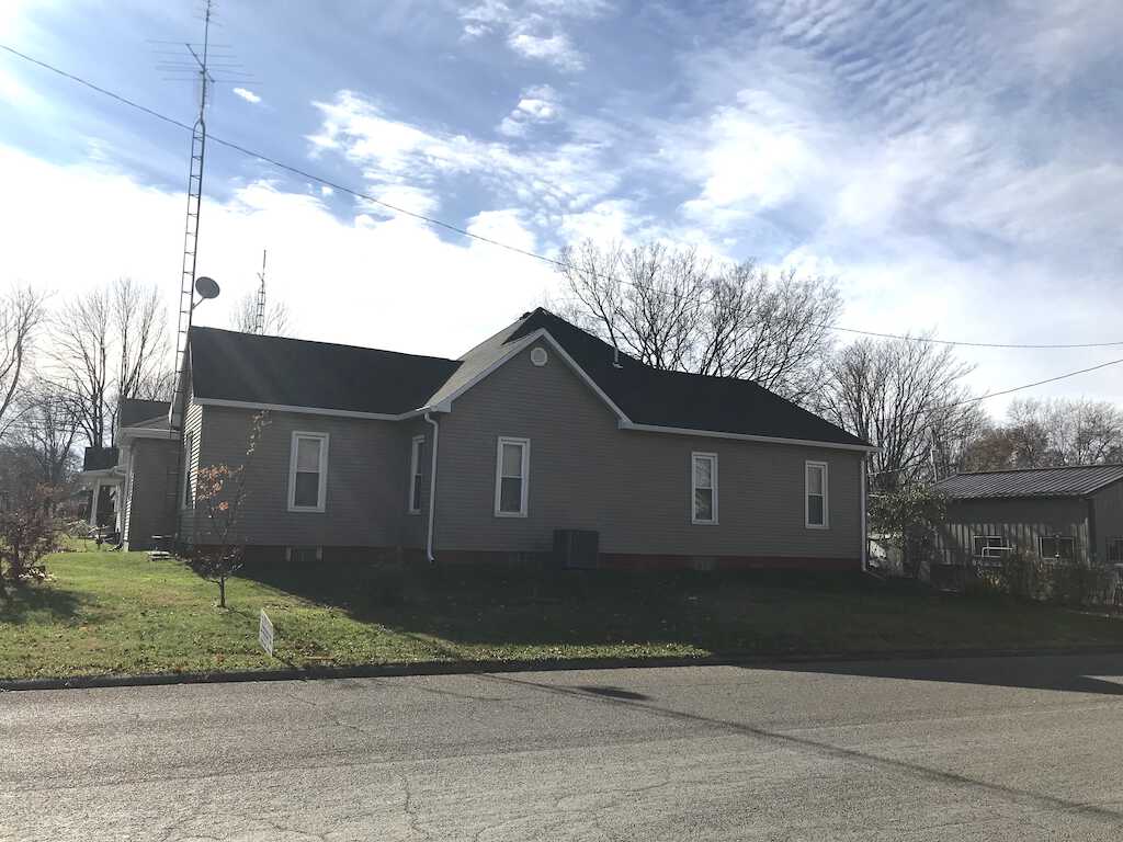 Shingle Roof Repair in Shelbyville, IL