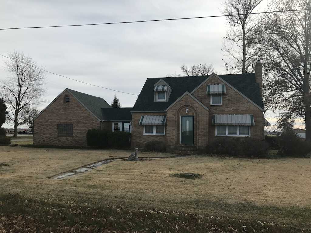 Residential Roof Shingle Replacement in St Peter, IL