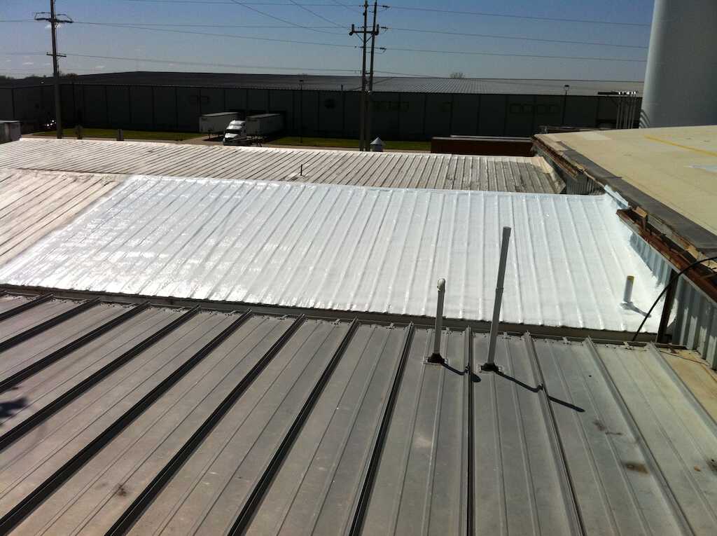 Polyurethane Foam Roof Coating in Shelbyville, IL