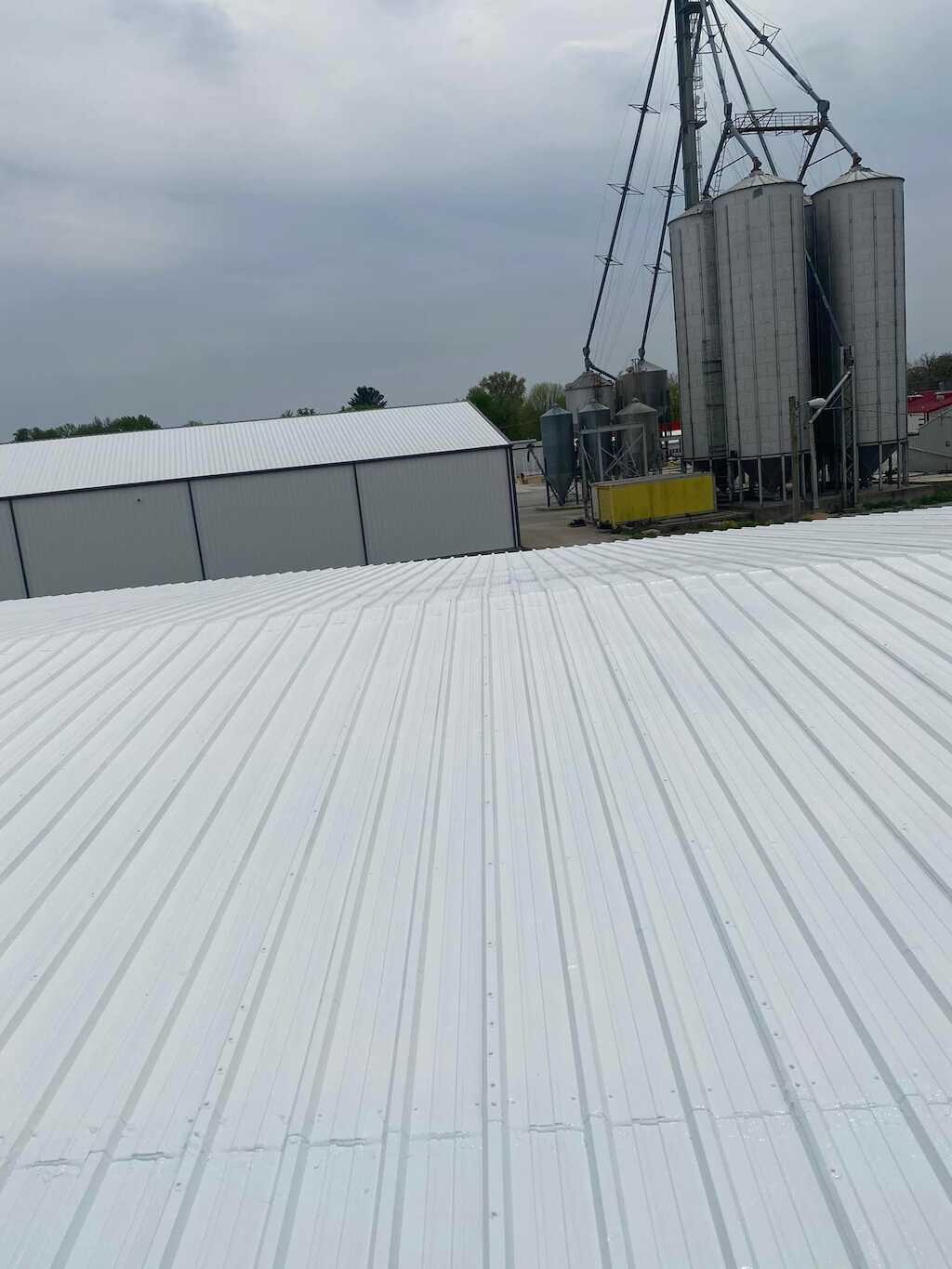 Leaking Warehouse Roof Repair in Effingham, IL